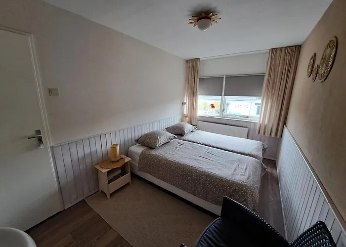 Agterdekoog 招待所 *